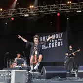 Holy Moly & The Crackers - Cornbury Festival