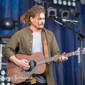 Pierce Brothers at Fairports Cropredy Festival