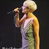 Mica Miller opening for Gregory Porter on their third night at Royal Albert Hall