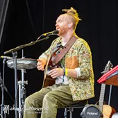 Newton Faulkner performing at The Big Feastival