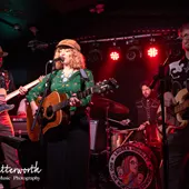 Lauren Housley and The Northern Cowboys performing at The Grace, London on Wednesday 12th December, 2025